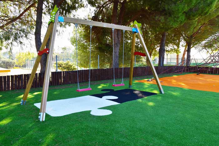 Césped artificial para parques infatntiles Sevilla